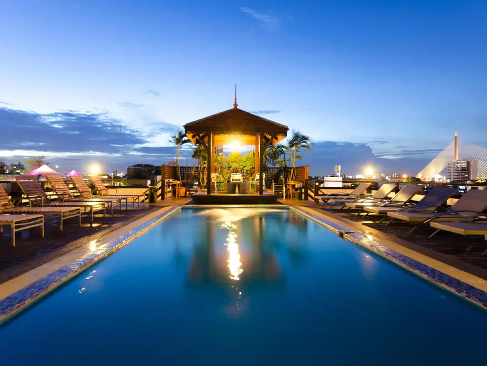Khaosan Palace Hotel — Pool