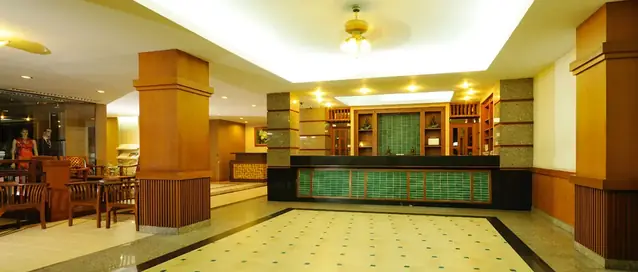 Rambuttri Village Hotel and Plaza — ဧည့်ခန်းမ
